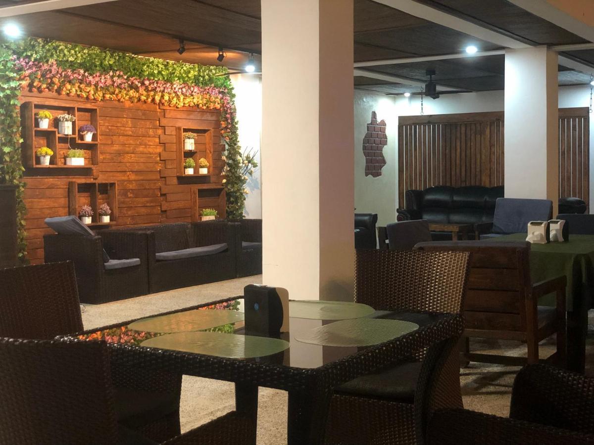 Ettamogah Hotel Inc. San Fernando Kültér fotó